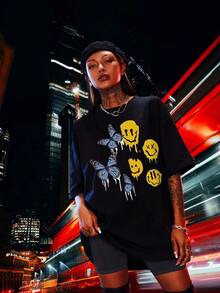 Oversized T-Shirt With Butterfly Print And Dropped Shoulders - White - View 3