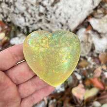 1个心形软萌麦芽糖挤压玩具，透明激光减压玩具（学生适用） - 彩色 - 查看 8