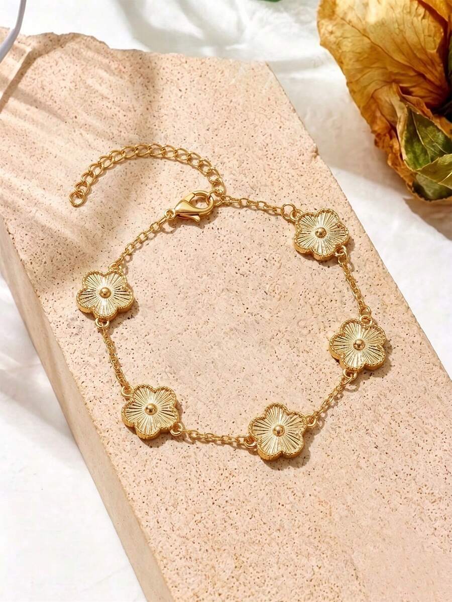 1pc Pentagonal Flower Beaded Bracelet, Luxury Niche Korean Style Minimalist Bracelet For Women - five flower bracelet - View 1
