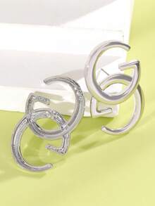 1 paire de boucles d'oreilles élégantes et à la mode avec lettre G, boucles d'oreilles vintage en alliage minimaliste polyvalentes pour le travail, les fêtes, le port quotidien, les vacances à la plage, cadeau pour les amis, la famille, les couples, les femmes, design de bijoux original - Argent - Voir 7