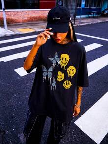 Oversized T-Shirt With Butterfly Print And Dropped Shoulders - White - View 4