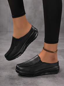 Dép xăng đan nữ mùa hè mới, size 35-43, lưới dệt kim, mũi kín, giày đi bộ thoáng khí nhẹ nhàng, thiết kế khoét rỗng. - màu đen - Xem 4