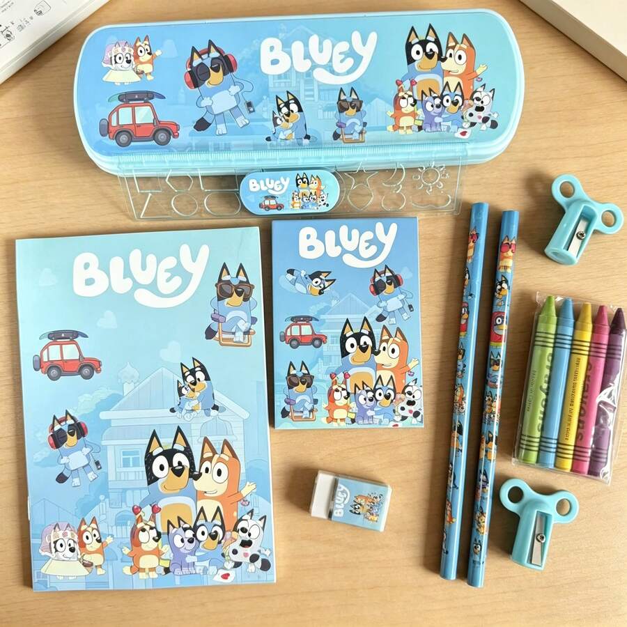 Bluey Bộ văn phòng phẩm Bruy siêu nổi tiếng năm 2026, phiên bản mới! Toàn bộ bộ sản phẩm được trang bị đầy đủ tài liệu học tập xuất sắc, với những hình ảnh dễ thương và thú vị về gia đình Bruy & Bingo, và vẻ ngoài được nâng tầm trực tiếp! - Nhiều màu - Xem 1