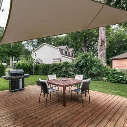 KLACK Vela de sombra triangular bege impermeável de 3x3x3m, proteção solar externa com proteção UV para jardim, terraço e pátio, inclui cordas e bolsa.