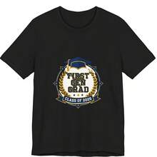 First Genss Gradss Tee _ Classss Of 2026, Graduationssss Shirt - Negro - Ver 1