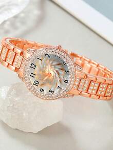 4pcs Luxury Women's Quartz Watch Set, Including Rhinestone-Encrusted Ladies Quartz Watch And Bracelet Set. Featuring Dazzling Rose Gold And Full Rhinestone Design, Made Of Scratch-Resistant Materials. - Rose Gold - View 3