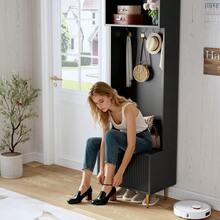 Árbol de entrada ahorrador de espacio con banco y almacenamiento – Perchero de 74 pulgadas, 4 ganchos dorados, patas de metal, organizador de zapatos – Mueble moderno para recibidor o sala de estar – Blanco - Negro - Ver 2