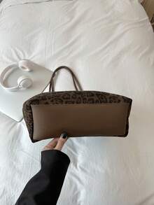 Un nuevo bolso de mujer, bolso de mano grande de estilo retro con estampado de leopardo. Apertura con cremallera, bolso de hombro minimalista y ligero. Adecuado para el uso diario, el ocio, los desplazamientos, el trabajo y los estudiantes. Bolso de mujer con estampado de leopardo, regreso del estampado animal, bolso de mujer con estampado vintage, bolsos de mano para mujer, artículos esenciales para la universidad - Marrón - Ver 8