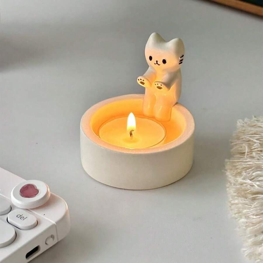2026 Fashionable Casual Light Luxury Best-Selling New Cat Candle Holder Cute Candle Holder Candle Design Decorative Ornament Home Garden Resin Craft Ornament - 貓咪燭台-白色 - 查看 1