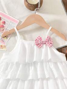 Bộ đồ nghỉ mát 2 món ren bèo nhún dễ thương cho bé gái và quần short - Màu Hồng baby - Xem 3