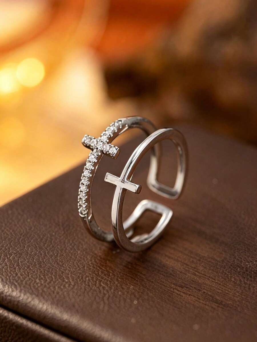 1 chiếc nhẫn nữ thời trang tối giản, thiết kế chữ thập hai lớp bằng đồng đính đá nhân tạo, thích hợp đeo hàng ngày (Lưu ý: Do các lô sản xuất khác nhau, có thể có một số khác biệt về màu sắc; ngoài ra, do ảnh hưởng của ánh sáng và góc chụp, sản phẩm thực tế có thể có sự khác biệt nhỏ về màu sắc so với hình ảnh.) - Nhiều màu - Xem 1