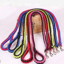 Dây xích chó lớn bằng nylon dài 1,2m với khóa kim loại, phù hợp cho chó Golden Retriever và các giống chó lớn khác. - Nhiều màu - Xem 4
