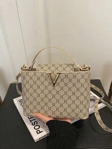 Bolso de mano elegante con diseño de letra 2026 Niche, nueva bolsa de hombro y bandolera de moda y estilo para mujeres - Beis - Ver 11