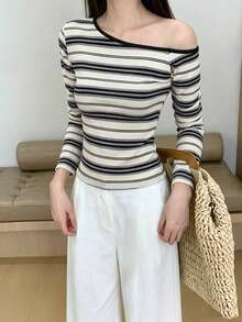 Áo thun cổ xéo kẻ sọc tương phản chất lượng cao kiểu Hàn Quốc, áo croptop dáng ôm mới, chất liệu vải ngẫu nhiên, thích hợp cho kỳ nghỉ biển. - Màu be - Xem 2
