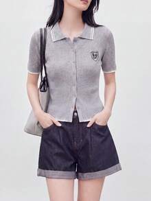 Áo thun nữ tay ngắn cổ polo thêu họa tiết, phối viền tương phản, kiểu dáng thường ngày, thích hợp cho mùa hè. - Xám - Xem 5