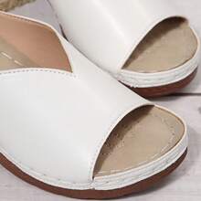 Giày sandal cao gót nữ, đế platform chống thấm nước màu trơn, gót chunky thoải mái, kiểu dáng slip-on tiện dụng, dép xỏ ngón mùa hè tối giản đi biển. - Màu be - Xem 9