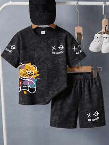 Bộ quần áo gồm áo thun ngắn tay và quần short in hình gấu hoạt hình phong cách bụi bặm, phù hợp cho các bé trai tuổi teen, món quà mùa hè hoàn hảo cho trường học và các hoạt động ngoài trời, thích hợp cho mùa xuân/hè. - Nhiều màu - Xem 1