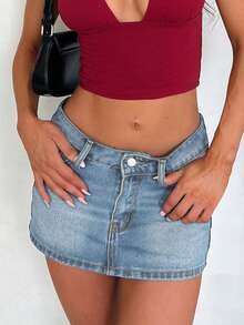 Sexy Minimalist Everyday Women Pocket Denim Mini Skirt, Suitable For Party, Boho Style, And Dates - Light Wash - View 4
