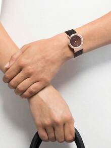 CITIZEN EG7072-19X 女士腕表，玫瑰金钛金属表壳，棕色表盘，蓝宝石水晶表镜，真皮表带，优雅正装腕表，送给她的完美礼物 - 黑色 - 查看 5