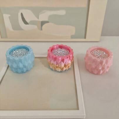1个便携式钻石画收纳盒 - 3D打印塑料材质，轻巧耐用，DIY手工艺术品收纳容器 | 带盖，钻石画收纳盒 | 适用于收纳钻石画、珠子、珠宝戒指、小钉子、米珠、亮片以及美甲闪粉、水钻美甲工具和配件等小物件。多功能收纳盒，可高效整理不同颜色的钻石。