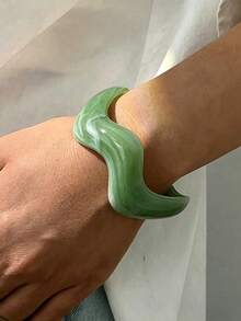 Set de 3 piezas de brazaletes acrílicos ondulados minimalistas de estilo retro, diseño de brazalete abierto en color verde, adecuado para uso diario de mujeres, apilable, opción de regalo perfecta - Multicolor - Ver 4
