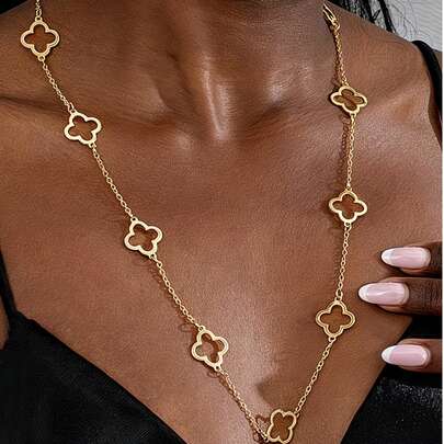 18K镀金304不锈钢镂空四叶花长项链，优雅简约防褪色锁骨链，适合女性日常办公佩戴，母亲节、情人节、生日等节日送礼佳品。