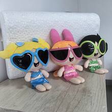 THE POWERPUFF GIRLS 23厘米官方飞天小女警毛绒娃娃，夏季沙滩装，创意娃娃，儿童节/圣诞节礼物 - 彩色 - 查看 2