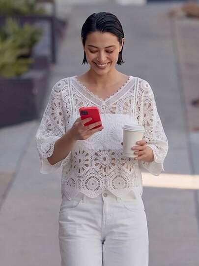 Elegant White Crochet Lace Blouse, Fashionable Floral Lace Hollow Out Shirt For Women, Suitable For Spring/Summer Social Events. Casual Bohemian Style Mother's Day Outfit
