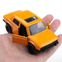 1 Chiếc (Đóng gói) Xe đồ chơi bé trai màu trơn tỷ lệ 1/38, một phần xe hợp kim kẽm, kiểu dáng nữ tính, đồ chơi cổ điển, xe đồ chơi đúc khuôn hợp kim cao cấp, mô phỏng xe cổ, có chức năng kéo lùi, có thể mở cả hai cửa bên, đồ chơi trẻ em. Thích hợp cho bé trai trên 3 tuổi. Xe đồ chơi hợp kim đơn lẻ, quà tặng ngày lễ, đồ sưu tập đồ chơi, quà sinh nhật, xe đồ chơi tinh tế. - Nhiều màu - Xem 10