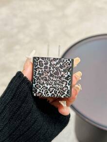 Shockproof Leopard Print Cable Protection 1 Set Fashionable Leopard Print Phone Charger Protective Case, Cable Organizer Accessories 20W/18W Charger Adapter, Adapter Head Cover, Compatible With IPhone 11/12/13/14/15/16/13 Pro Max/16 Pro Max/17 Pro Max Spring Mother's Day - Multicolor - View 4