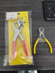 1 chiếc kìm bấm lỗ giả da chịu lực cao - Dụng cụ cầm tay bằng thép xoay với tay cầm màu đỏ, thích hợp cho thắt lưng, các dự án may vá và thủ công - Món quà hoàn hảo cho những người đam mê DIY, dụng cụ bấm lỗ giả da - cú đấm thắt lưng - Xem 14