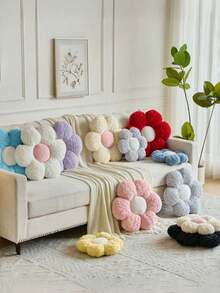 Floral Throw Pillow! Soft And Skin-Friendly, Like Being Gently Wrapped In A Cloud. The Design Features A Cute Six-Petal Flower/Daisy Pattern, Available In Various Colors Including Pink, Black, Red, Blue, Yellow, And White, Suitable For A Variety Of Home Decor Styles. - White - View 5