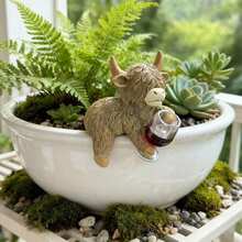 Scottish Highland Cow Resin Sculpture Set - Figurine With Cup And Book, Rustic Home Decor/Outdoor, Great Gift For Coffee Lovers, Detailed Resin Cow Sculpture (Brown/White Cow Pattern) Christmas Decoration, Highland Cow Gift, Suitable For Home Desktop, Room, Office, Living Room, Balcony, Garden - Multiple Styles - View 6