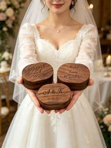 Boîte à bagues personnalisée 2 compartiments/ Boîte à bagues de fiançailles personnalisée/ Boîte à bagues en bois gravée/ Cadeau d'anniversaire pour couple/ Cadeau de porteur d'alliances de mariage - Multicolore - Voir 3