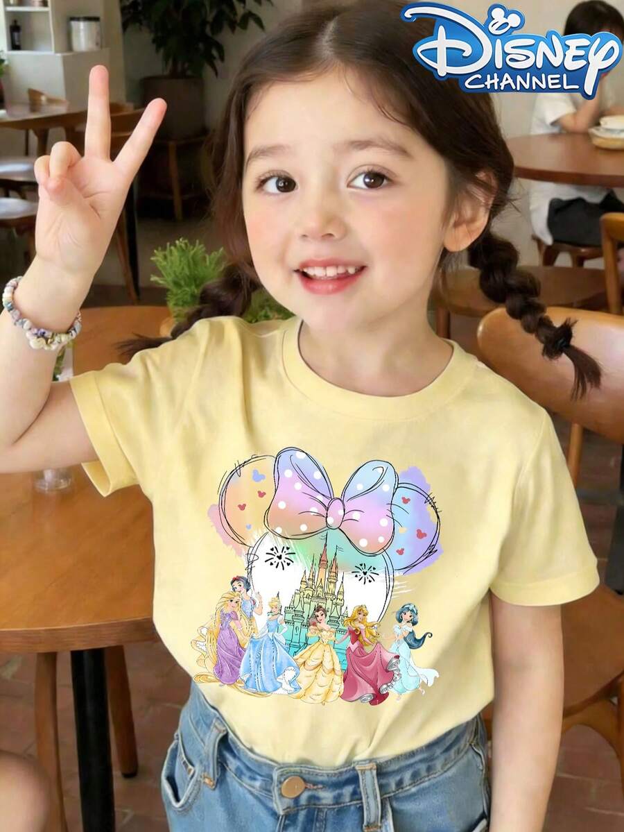 This Round-Neck Summer T-Shirt Features Designs Of Disney Princesses Rapunzel, , And Belle, And Is Suitable For Both Boys And Girls. It's Perfect For Holiday Parties, Family Gatherings, Outdoor Activities, Travel, And As A Gift For Children Visiting Disneyland. - 杏色 - 查看 1