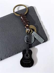 1pc Guitar Shaped Faux Leather Keychain, Fashionable Retro Unisex Braided Leather Keyring, Backpack Charm, Commemorative Gift - Black - View 6