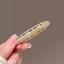 1个珍珠装饰花朵发夹，新款奢华珍珠侧刘海发夹，甜美女孩发饰，旅行，派对。 - 白色 - 查看 4