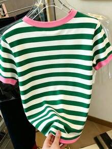 See Good In All Things Green & Pink Striped Colorblock Print T-Shirt, Summer Vacation Beach Clothes For Women Casual - White - View 2