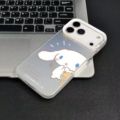 Miniso 三麗鷗大耳狗少女心玉桂狗抱小熊軟萌卡通可愛手機殼保護套適用於蘋果17、17promax、17air、iphone15、16plus、15pro、ip16promax、14plus、14pro、13promax、12pm、11pro防震、防摔、防刮, 相容蘋果.