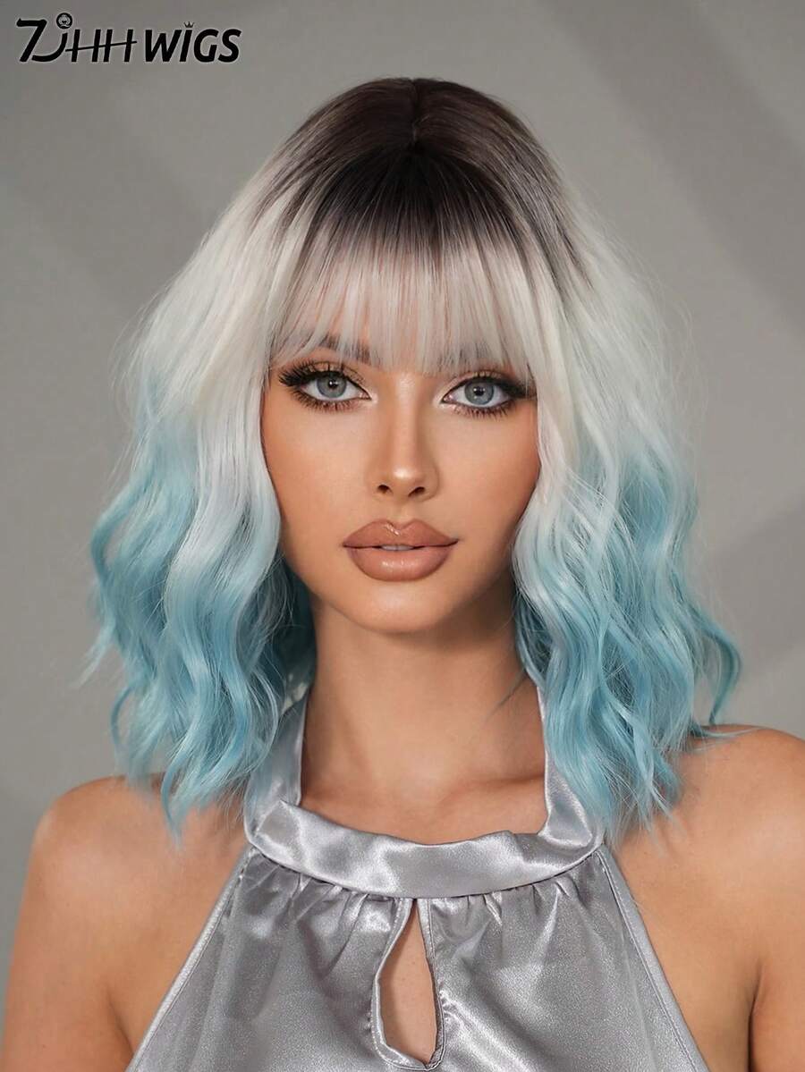 7JHH WIGS 女士短款波浪灰蓝渐变波波头假发，带刘海，12英寸短款波浪卷发，黑色发根，天然合成耐热纤维，足球迷假发，适合日常角色扮演、音乐节派对等场合佩戴。