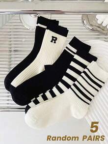 1/5 Pairs Random Women's Black & White Striped Letter Print Breathable Crew Socks, Suitable For Students And Commuting Outfits - Black and White - View 8