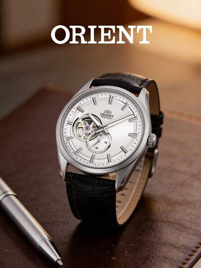 Orient 男士自动机械表，银色表壳，黑色皮表带，镂空表盘，小秒针，休闲风格，适合日常佩戴、街头时尚、音乐节、派对等场合，也是送给男友、兄弟、毕业典礼、节假日的理想礼物。