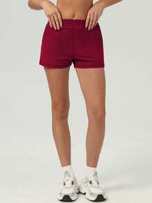 Pantalones cortos de yoga de verano para mujer con cintura elástica de color rojo cereza, con bolsillos, suaves, elásticos y cómodos para uso casual, entrenamiento y running - Rojo - Ver 4