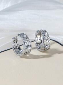 1 Pair Women's Vintage Carved Zirconia Hoop Earrings, Delicate & Unique, 3 Styles Available, Suitable For Daily, Commute, Dating, Elegant & Charming, Sparkling Zirconia Won't Fade, Ideal Gift For Mom, Girlfriend - Silver - View 3