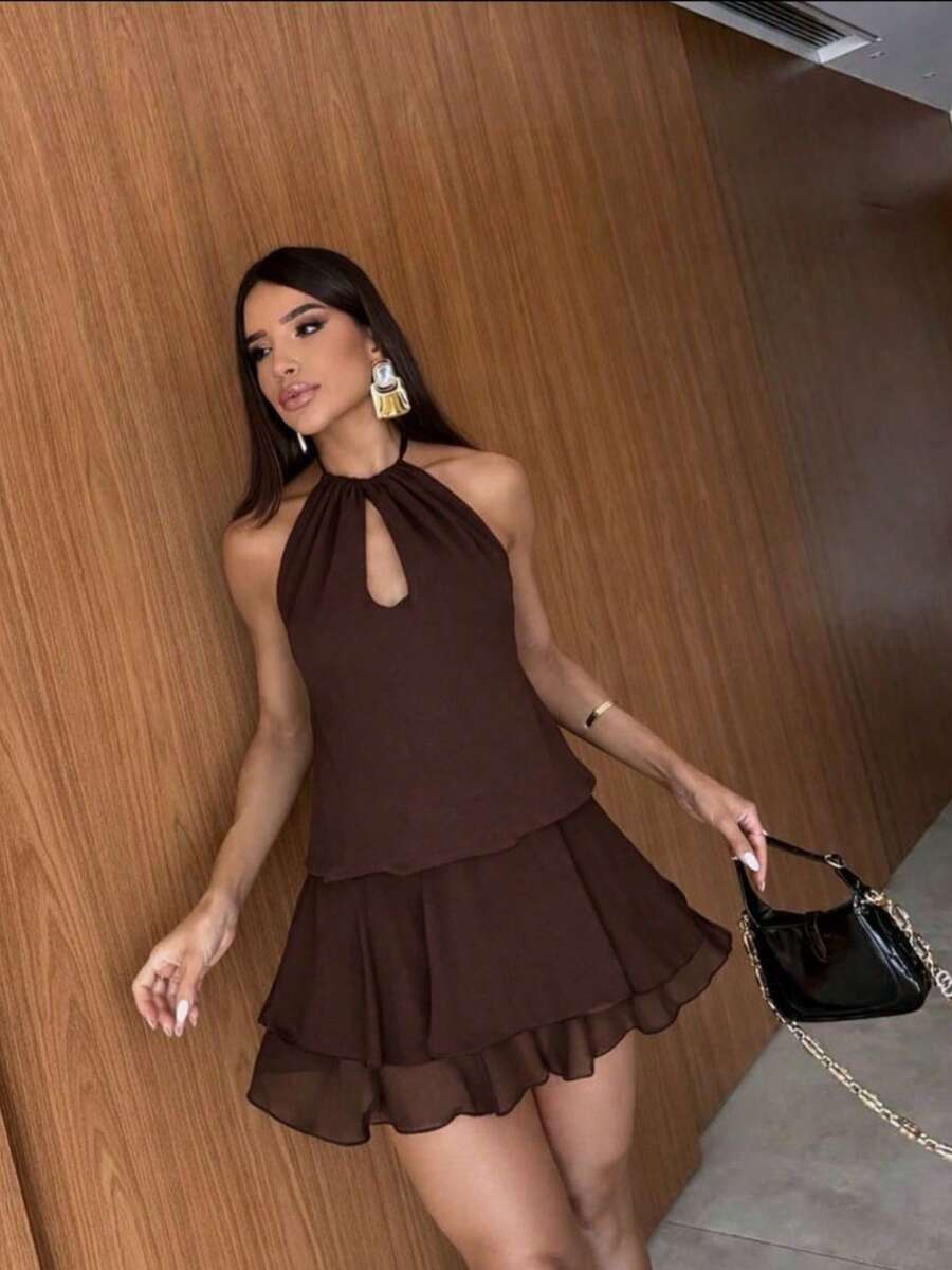 Women's Elegance Noir Glamorous Evening Party Jumpsuit With Halter Neckline In Crepe GGT With Ruffled Hem - Rỉ Nâu - Xem 1