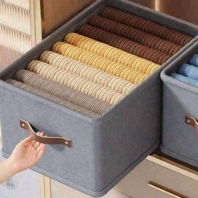 1/2 hộp đựng đồ bằng vải Oxford có thể gấp gọn, kiểu ngăn kéo, lý tưởng để sắp xếp quần áo, quần jean và áo len trong tủ quần áo. Hộp đựng đồ trang trí phù hợp cho trang trí mùa thu, trang trí ngày lễ, trang trí phòng và trang trí nhà cửa.