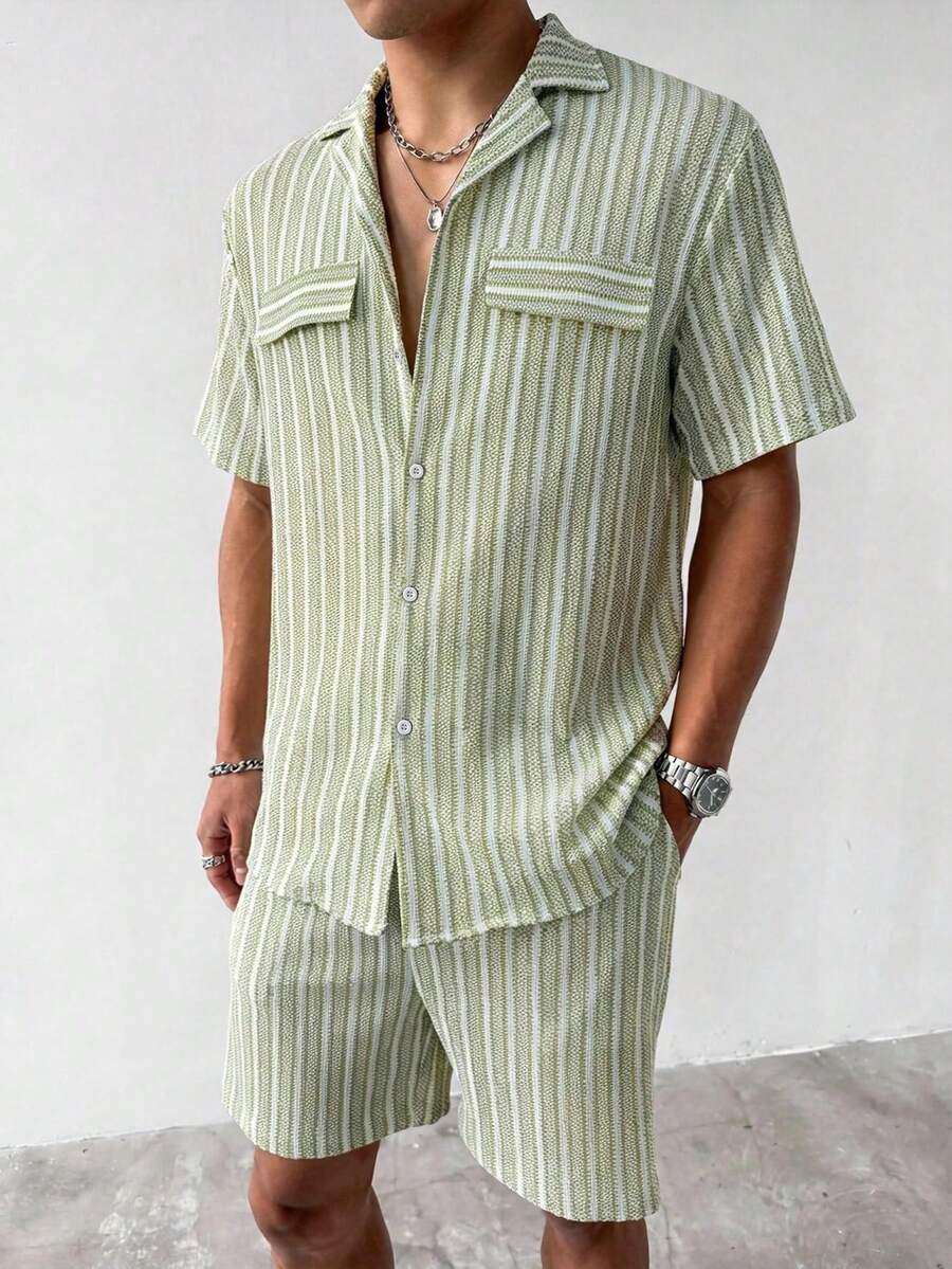 Bộ áo sơ mi và quần short nam màu xanh sọc có túi. - màu xanh lá - Xem 1