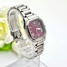 CITIZEN ES5050-57Y 女士 XC 腕表，红色表盘，酒桶形不锈钢表壳，罗马数字时标，蓝宝石水晶表镜，不锈钢表带，优雅正装腕表，送给她的完美礼物 - 銀色 - 查看 4