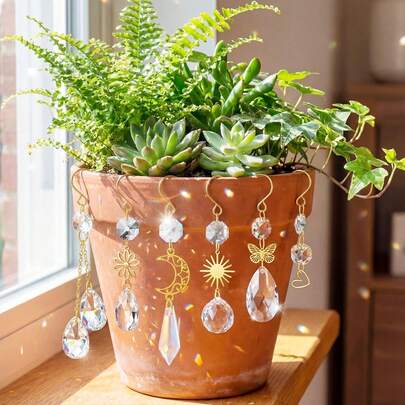 6件套植物吊篮套装，配有珠子和玻璃水晶串珠植物配件，适合室内家居彩虹装饰、花盆配件、水晶阳光捕捉器、花园装饰、彩虹制造器，是自然爱好者的理想礼物。