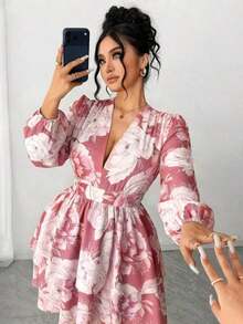 Vestido de mujer talla grande con cuello en V floral, mangas con pétalos y dobladillo con doble volante - Rosa vieja - Ver 5